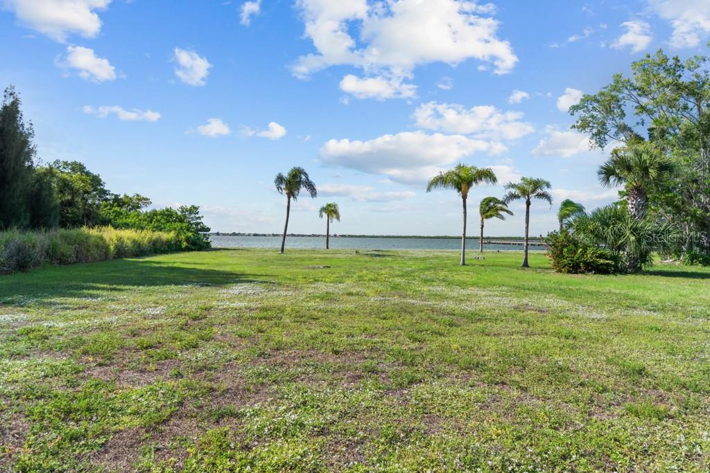 26014 Shore Dr Property Photo 26