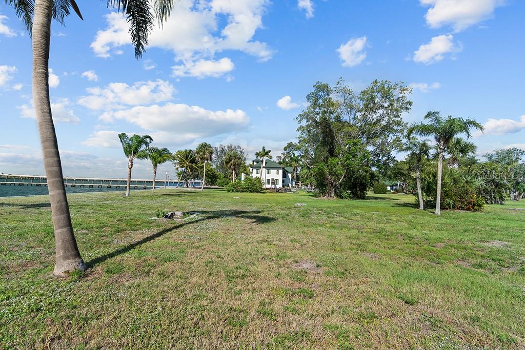 26014 Shore Dr Property Photo 29