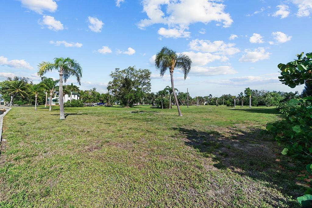 26014 Shore Dr Property Photo 32