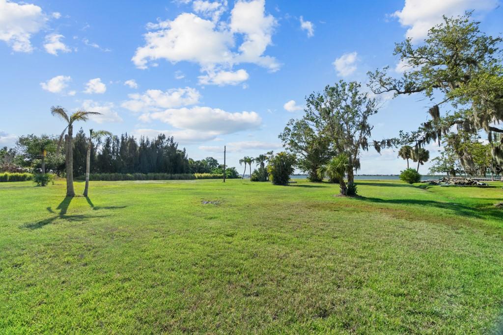 26014 Shore Dr Property Photo 42