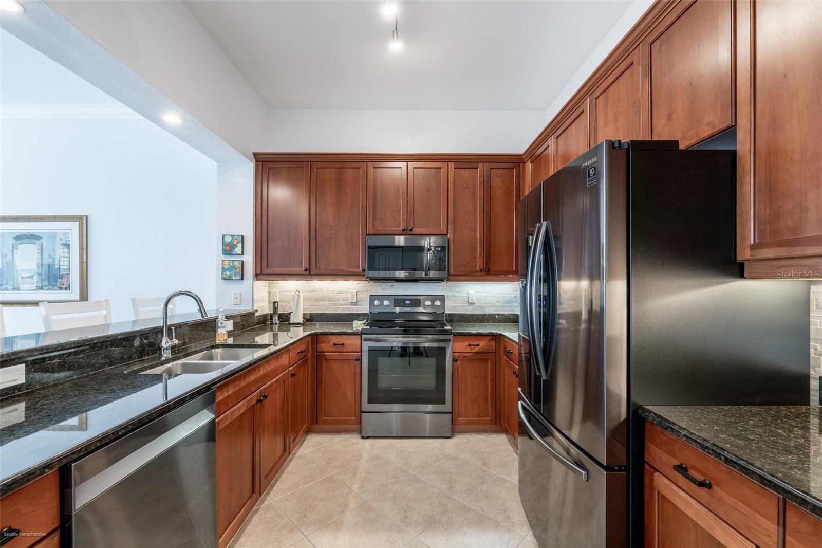 5116 Melbourne St #b303 Property Photo 5