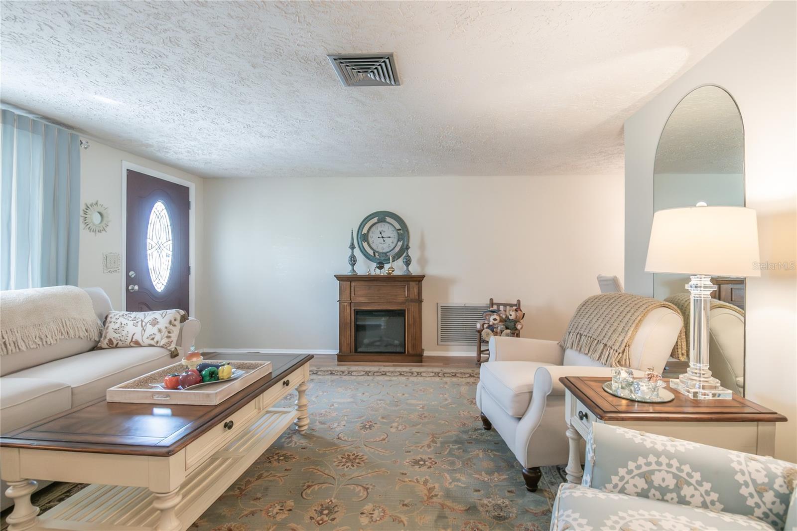 6710 Ranchwood Loop Property Photo 3
