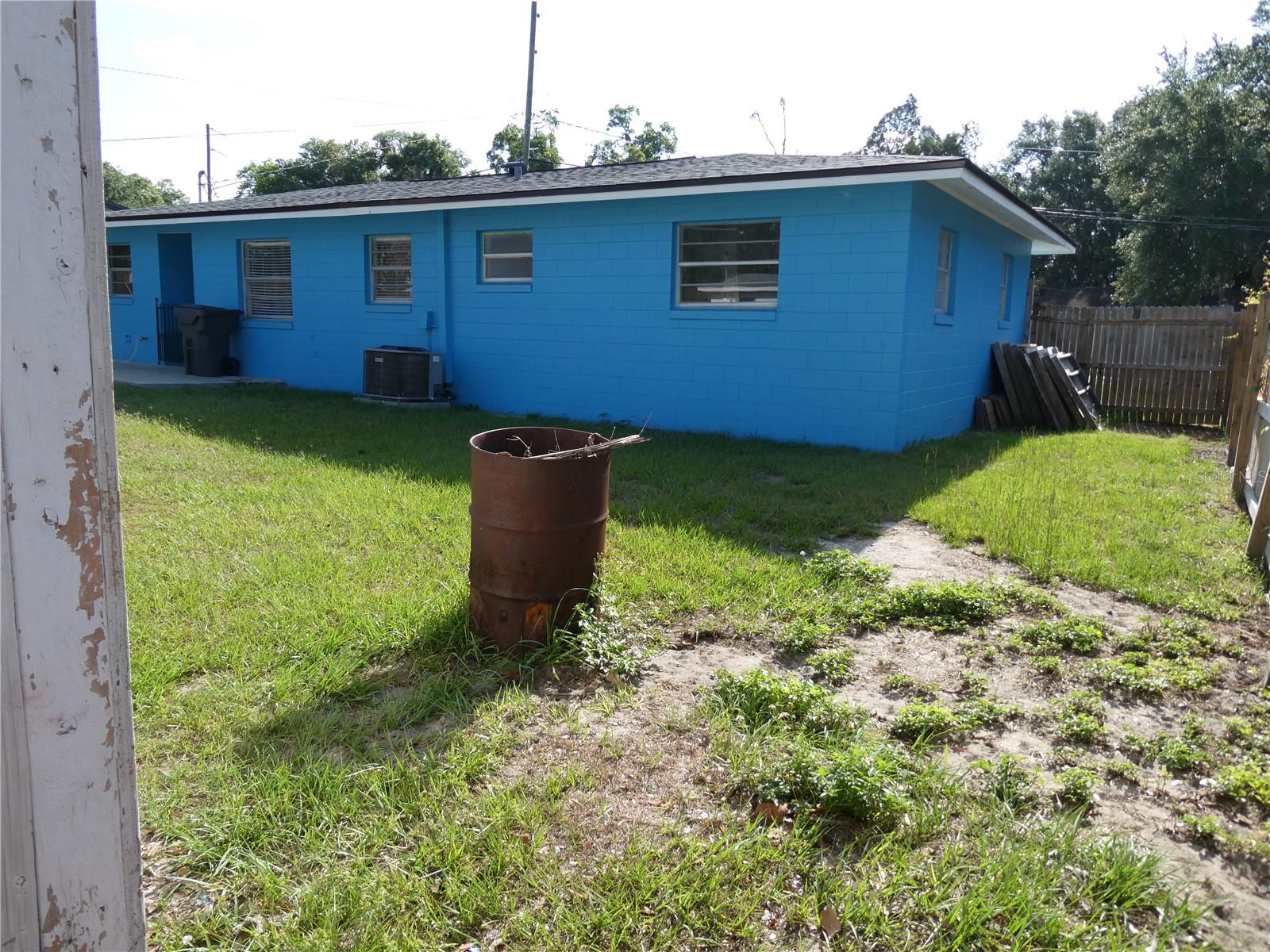 2912 Dudley Dr Property Photo 5