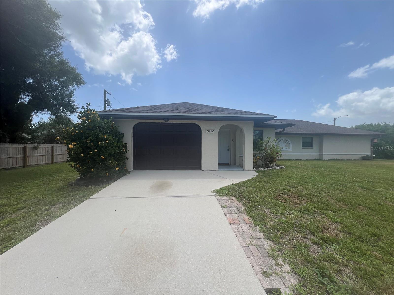11452 OCEANSPRAY AVE Property Photo 1