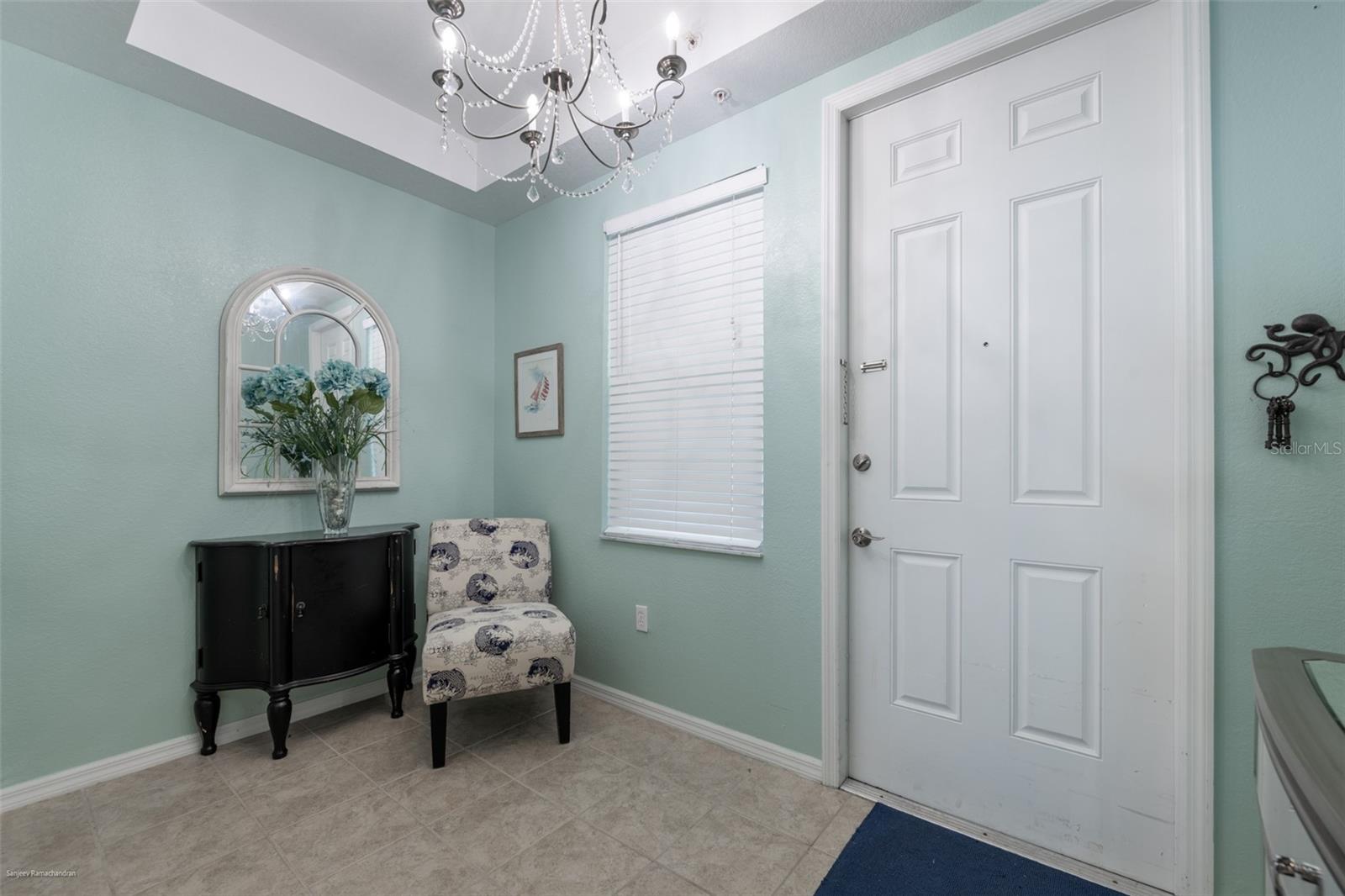 5125 Melbourne St #e201 Property Photo 6