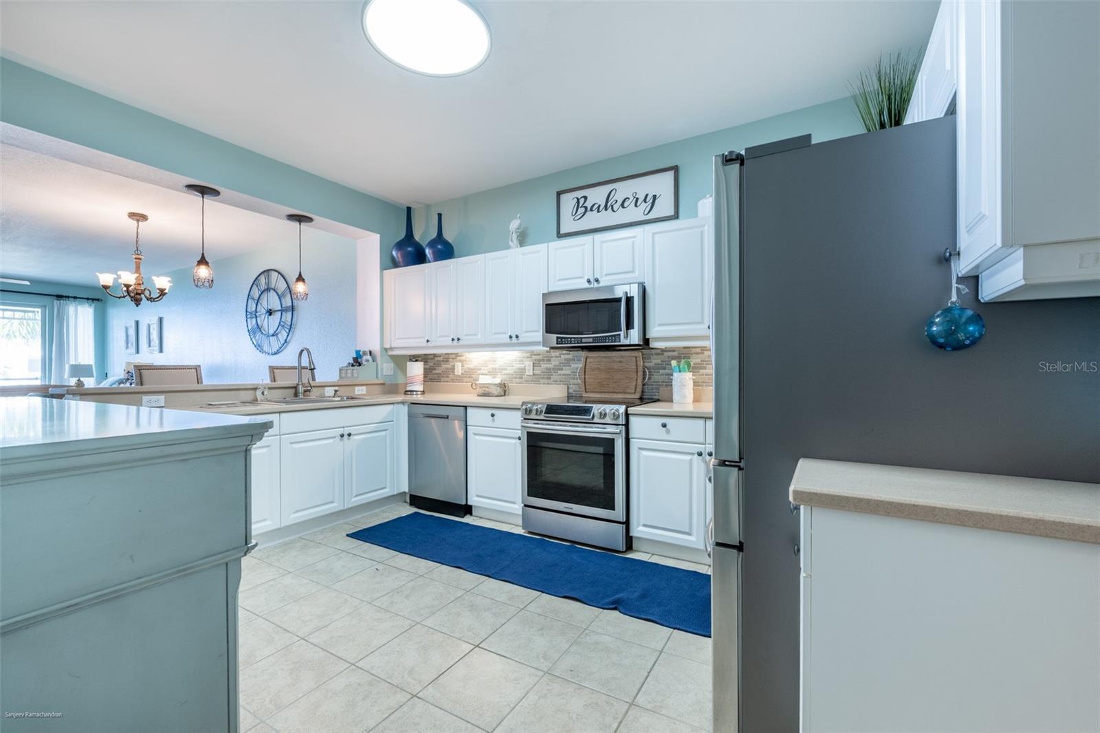 5125 Melbourne St #e201 Property Photo 10