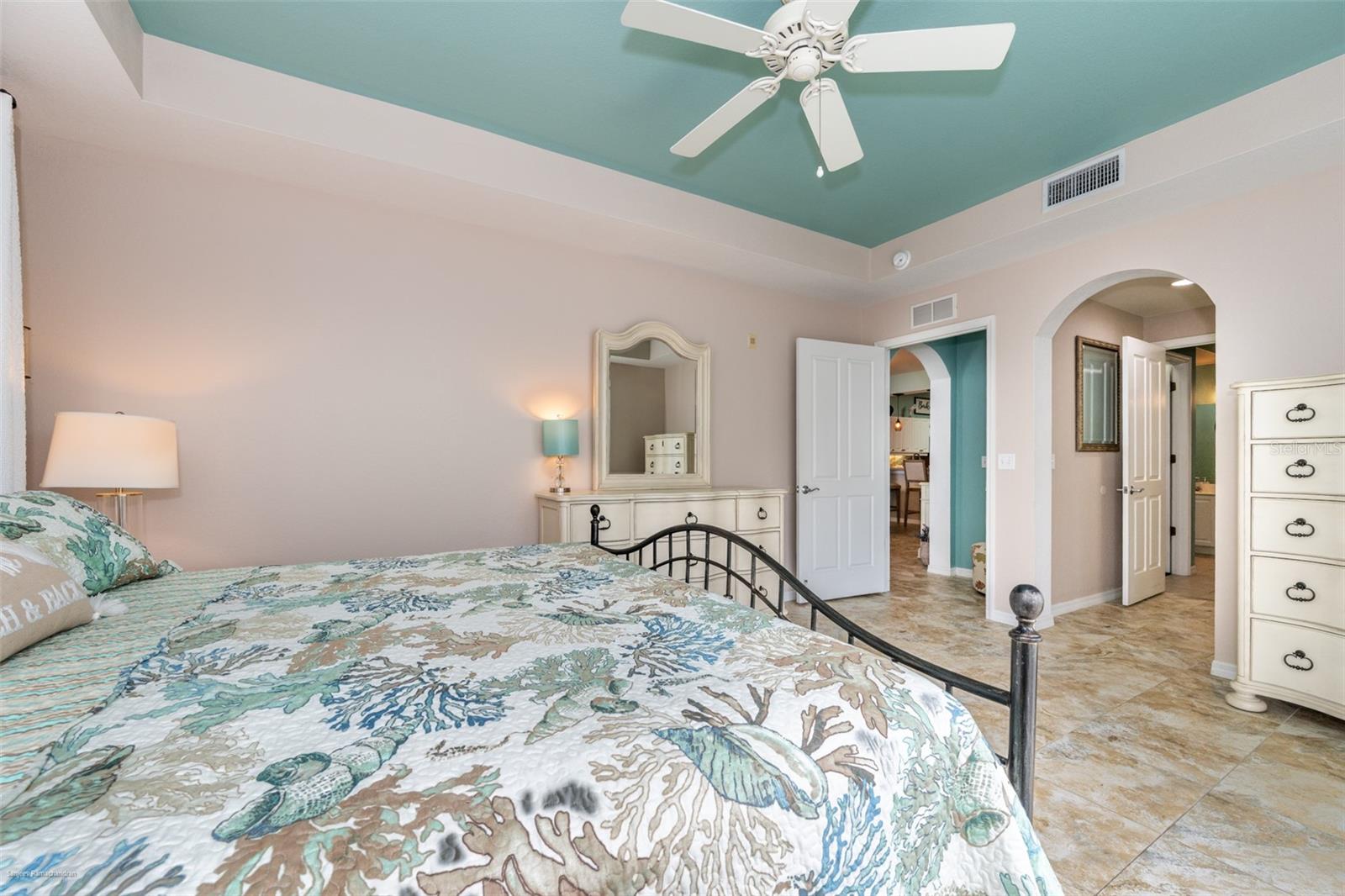5125 Melbourne St #e201 Property Photo 30