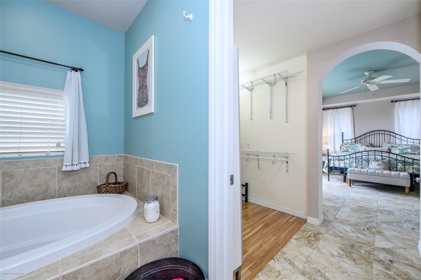 5125 Melbourne St #e201 Property Photo 32