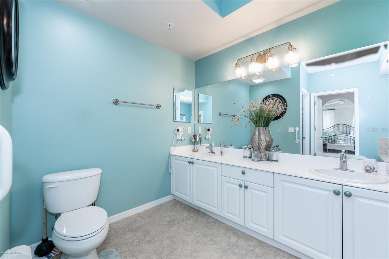5125 Melbourne St #e201 Property Photo 36