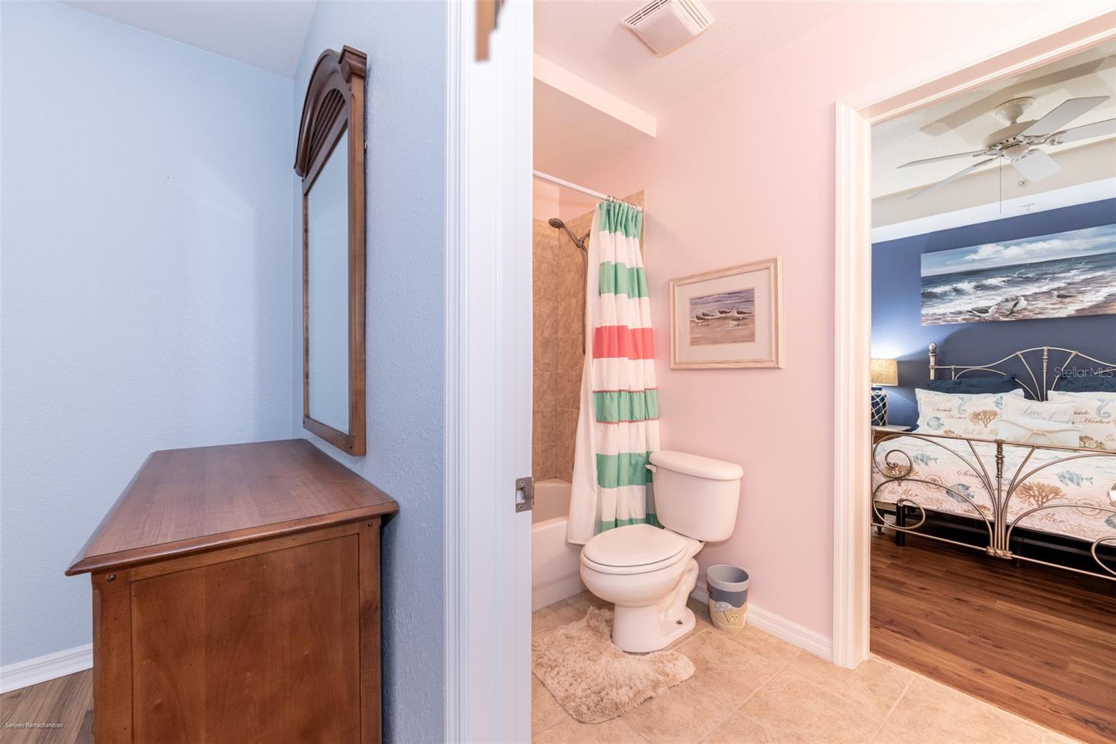 5125 Melbourne St #e201 Property Photo 44