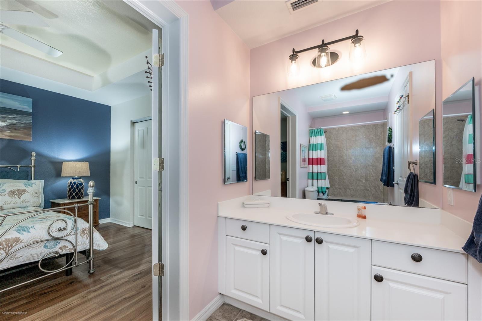 5125 Melbourne St #e201 Property Photo 47