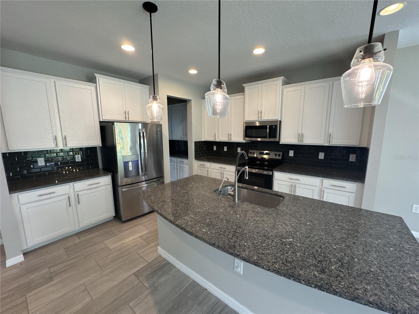 6356 Mighty Eagle Way Property Photo 5