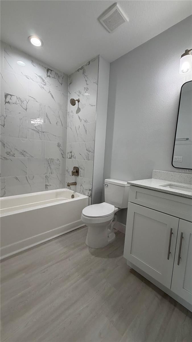 11225 Pendleton Ave Property Photo 14