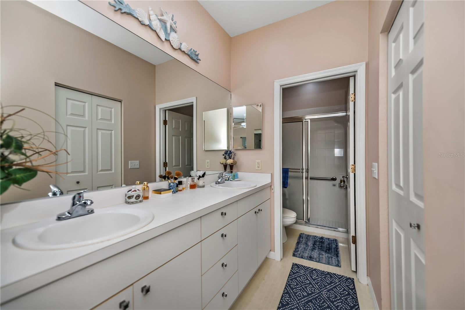 1264 Red Oak Ln Property Photo 37