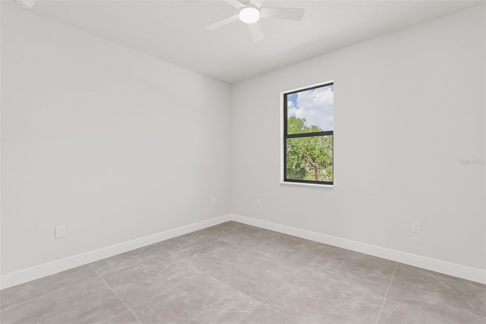 2921 Billberry St Property Photo 22