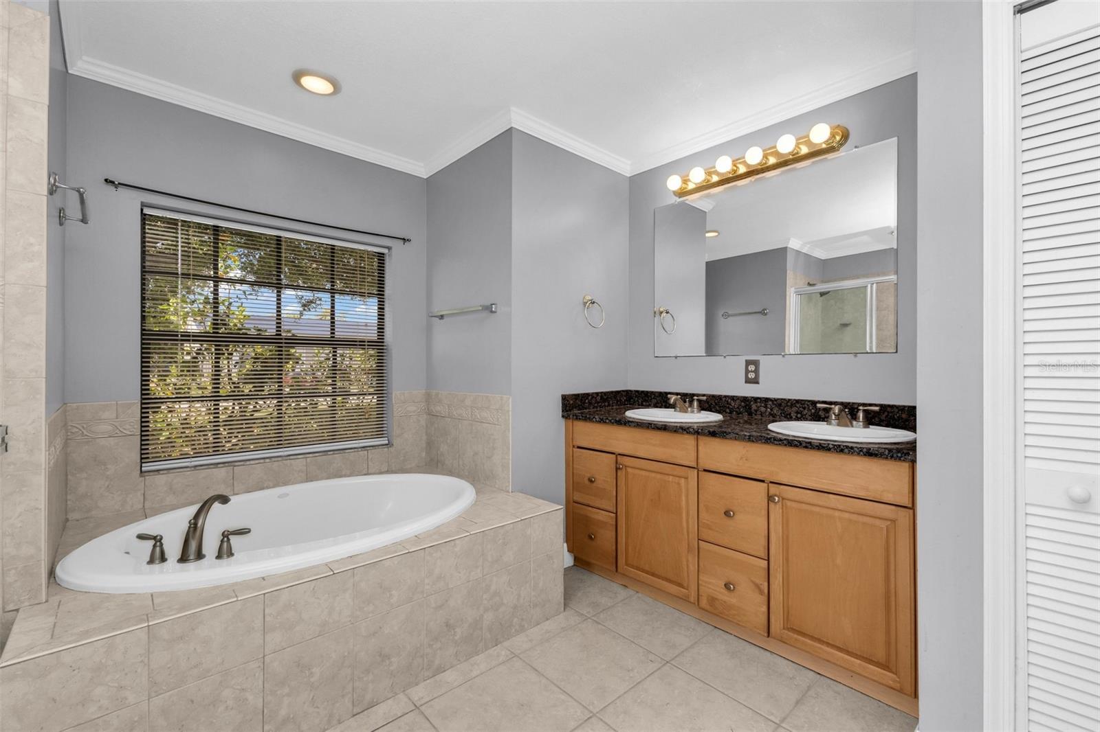 2338 Kelsey Ct Property Photo 42