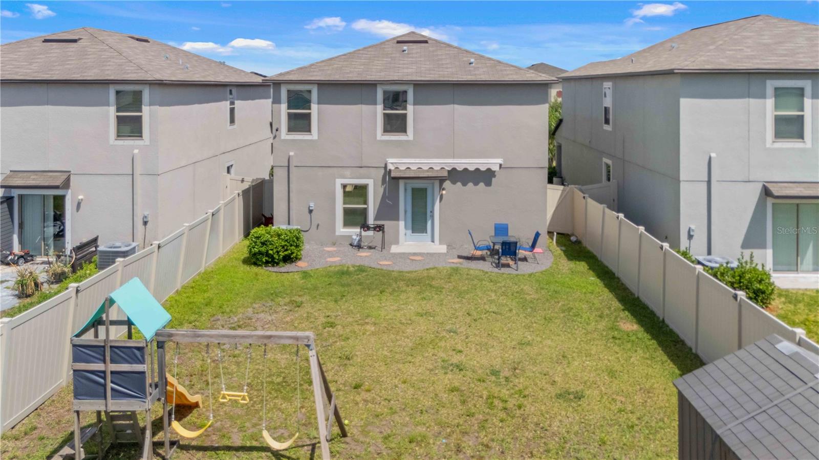 9440 Lemon Drop Loop Property Photo 5