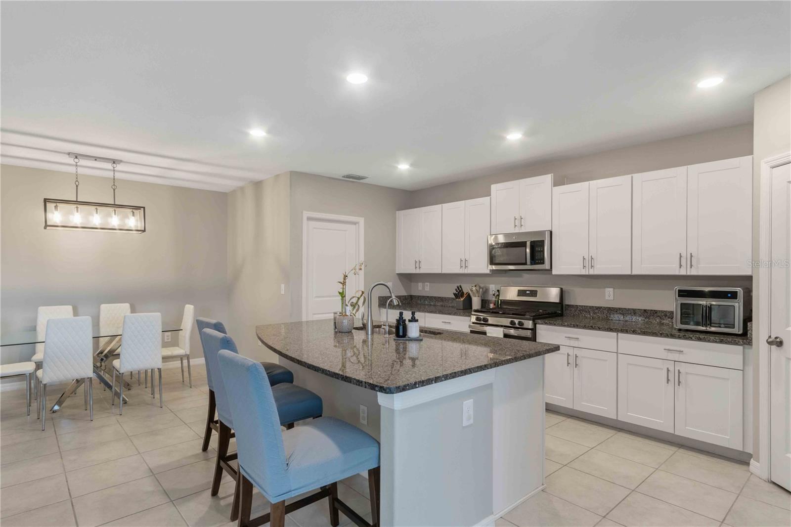9440 Lemon Drop Loop Property Photo 18