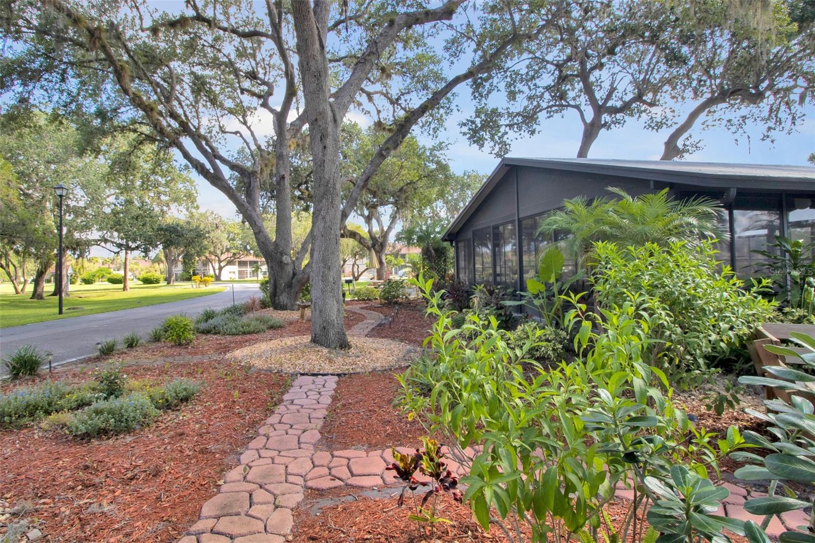 19505 Quesada Ave #ss103 Property Photo 59