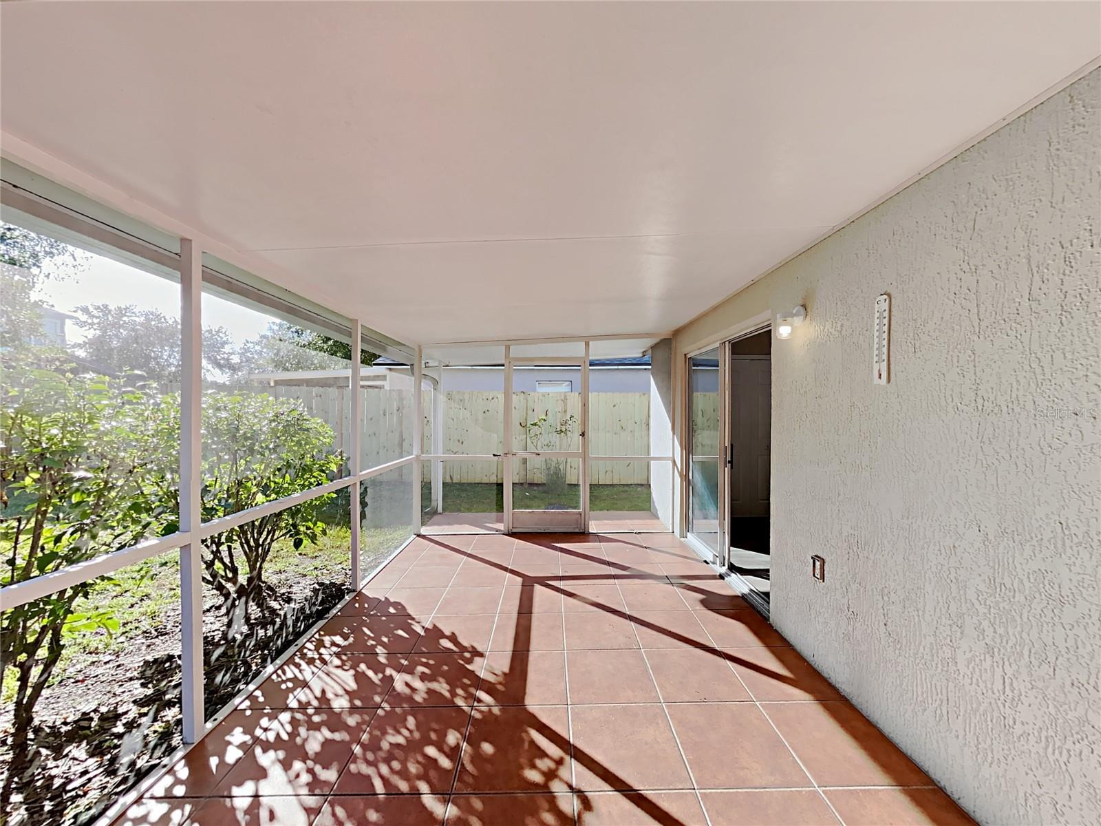 2184 Heathwood Cir Property Photo 16