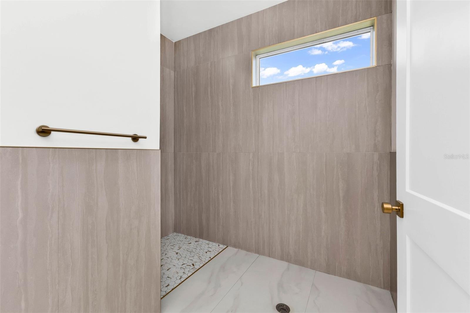 5 Mate Dr Property Photo 38