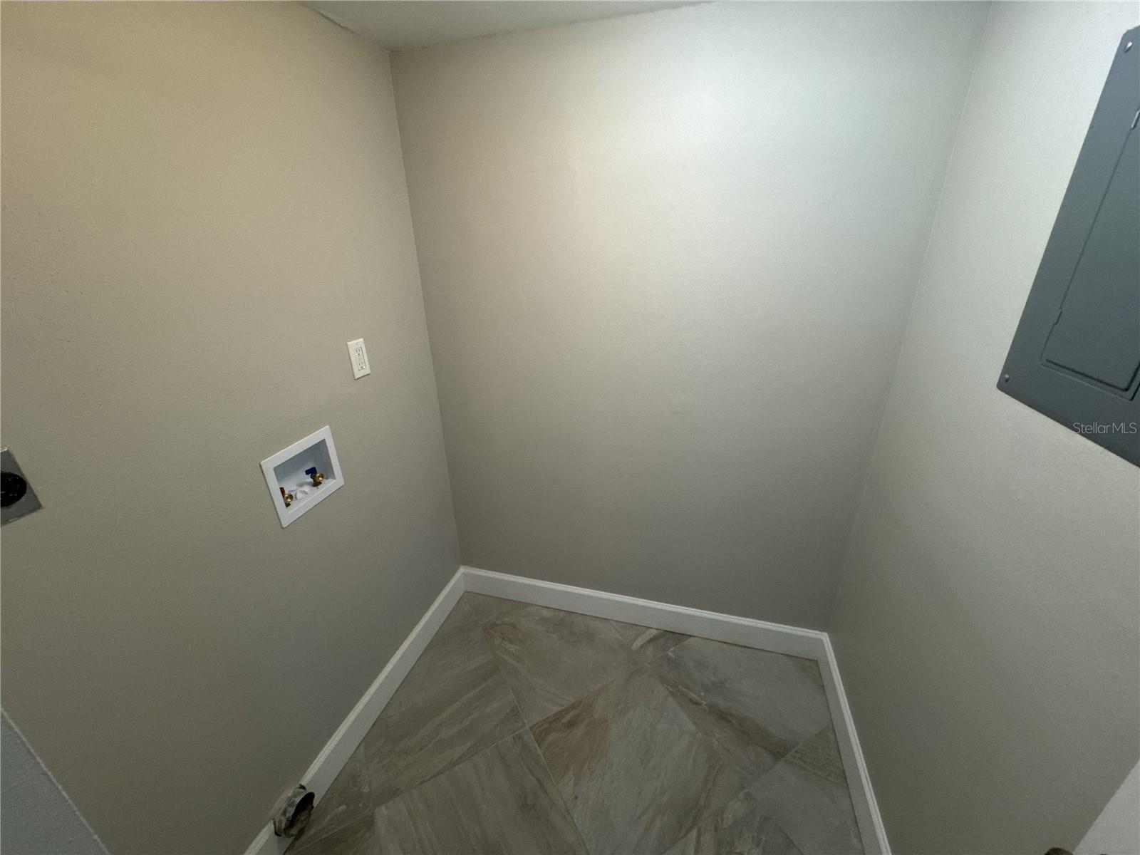 3600 Bal Harbor Blvd #1g Property Photo 9