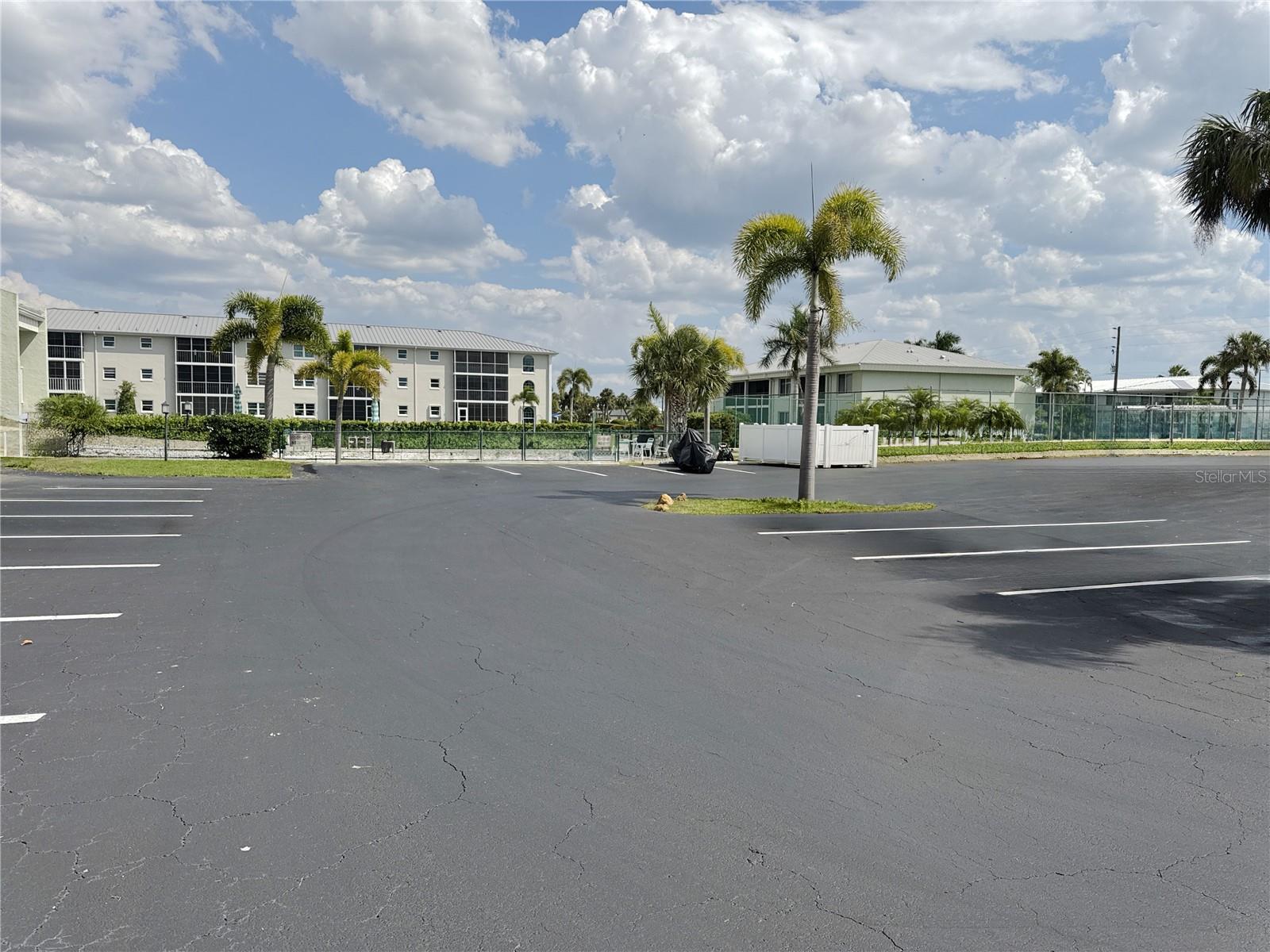 3600 Bal Harbor Blvd #1g Property Photo 12