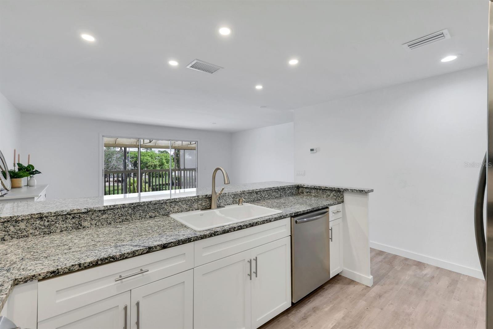 6800 Placida Rd #th13 Property Photo 12