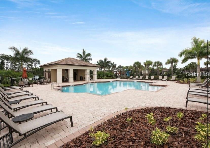 1762 Bottlebrush Way Property Photo 32