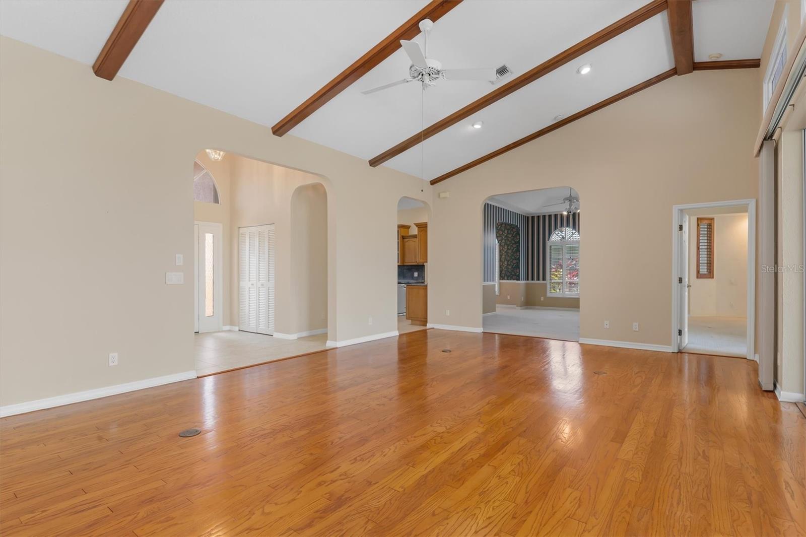 3825 Bordeaux Dr Property Photo 15