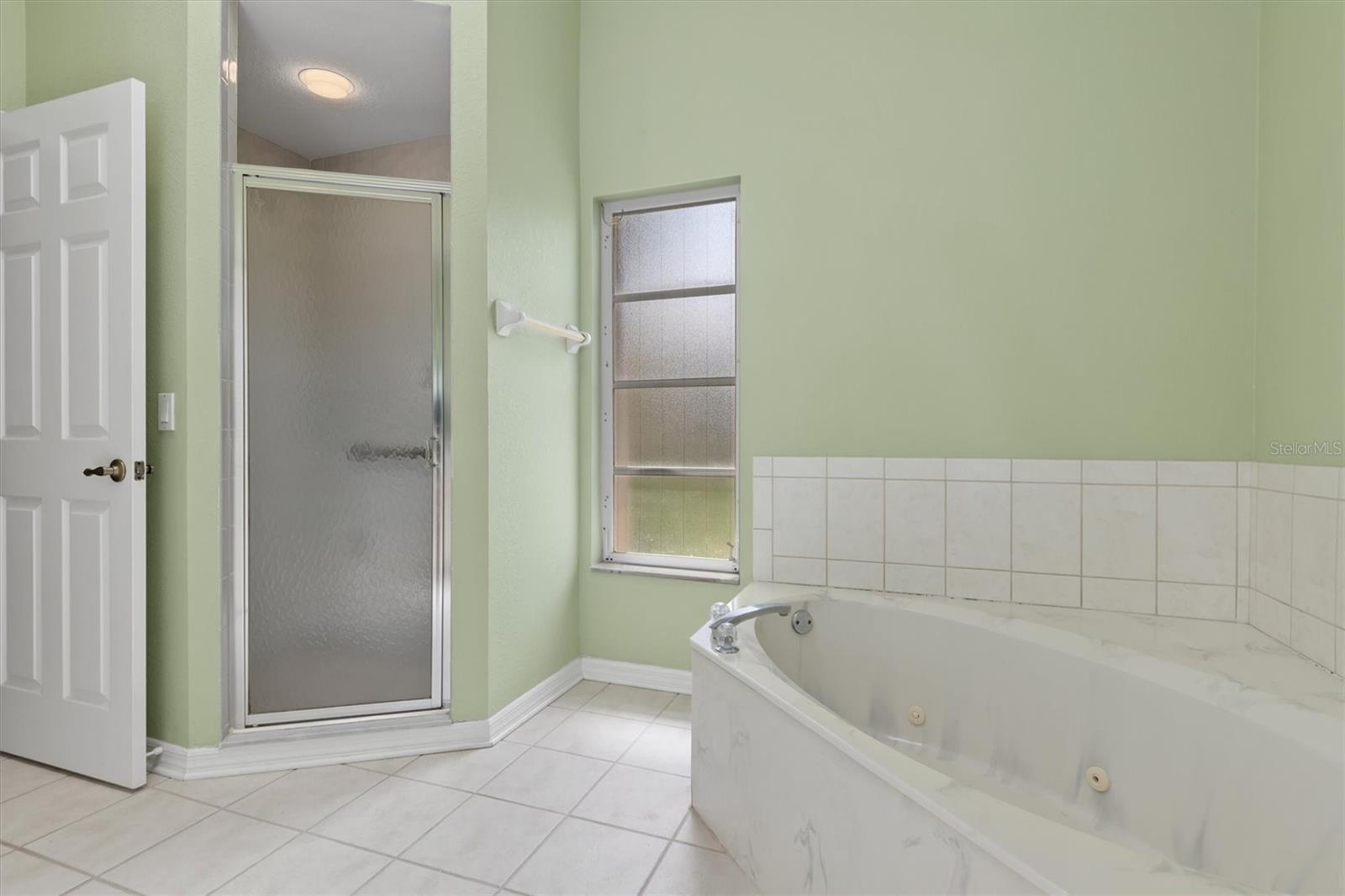 3825 Bordeaux Dr Property Photo 33