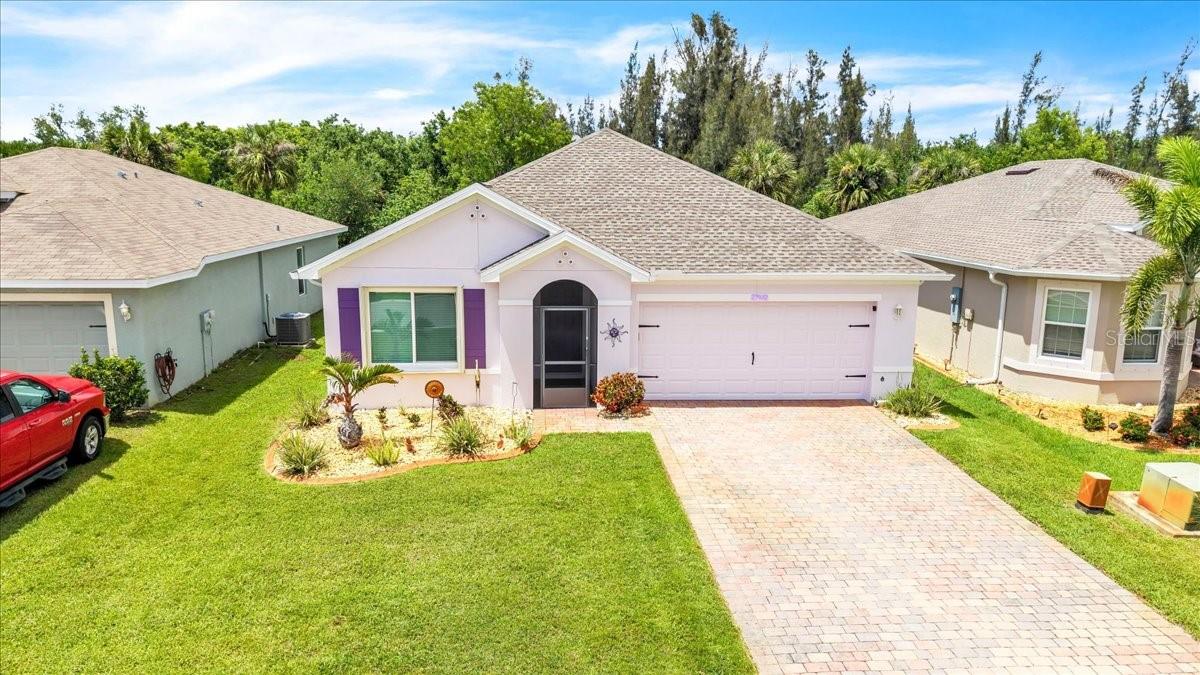 27932 Arrowhead Cir Property Photo 1