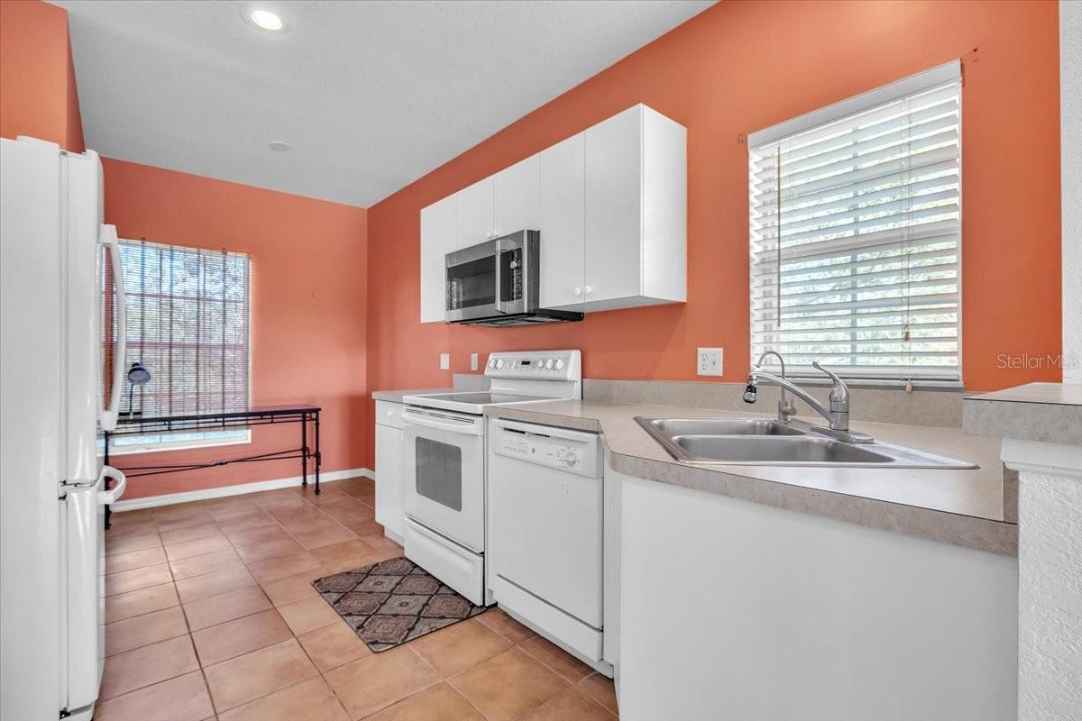 19335 Water Oak Dr #301 Property Photo 17