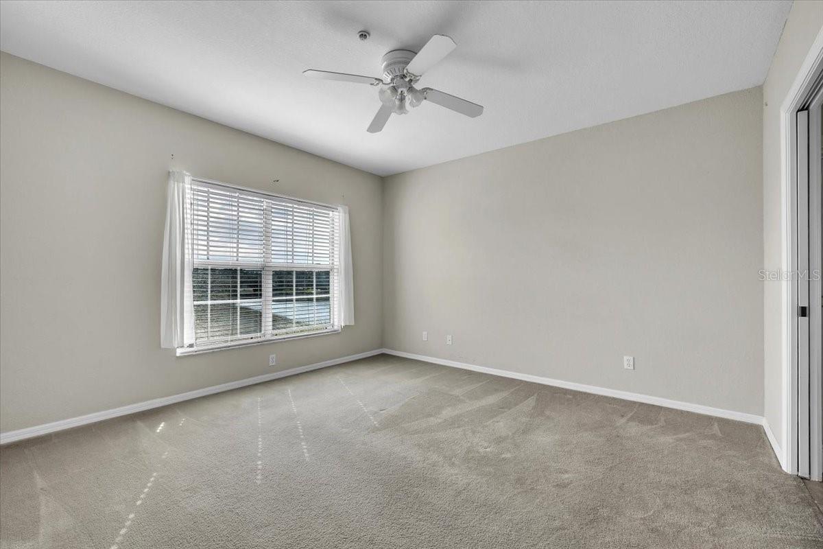 19335 Water Oak Dr #301 Property Photo 23