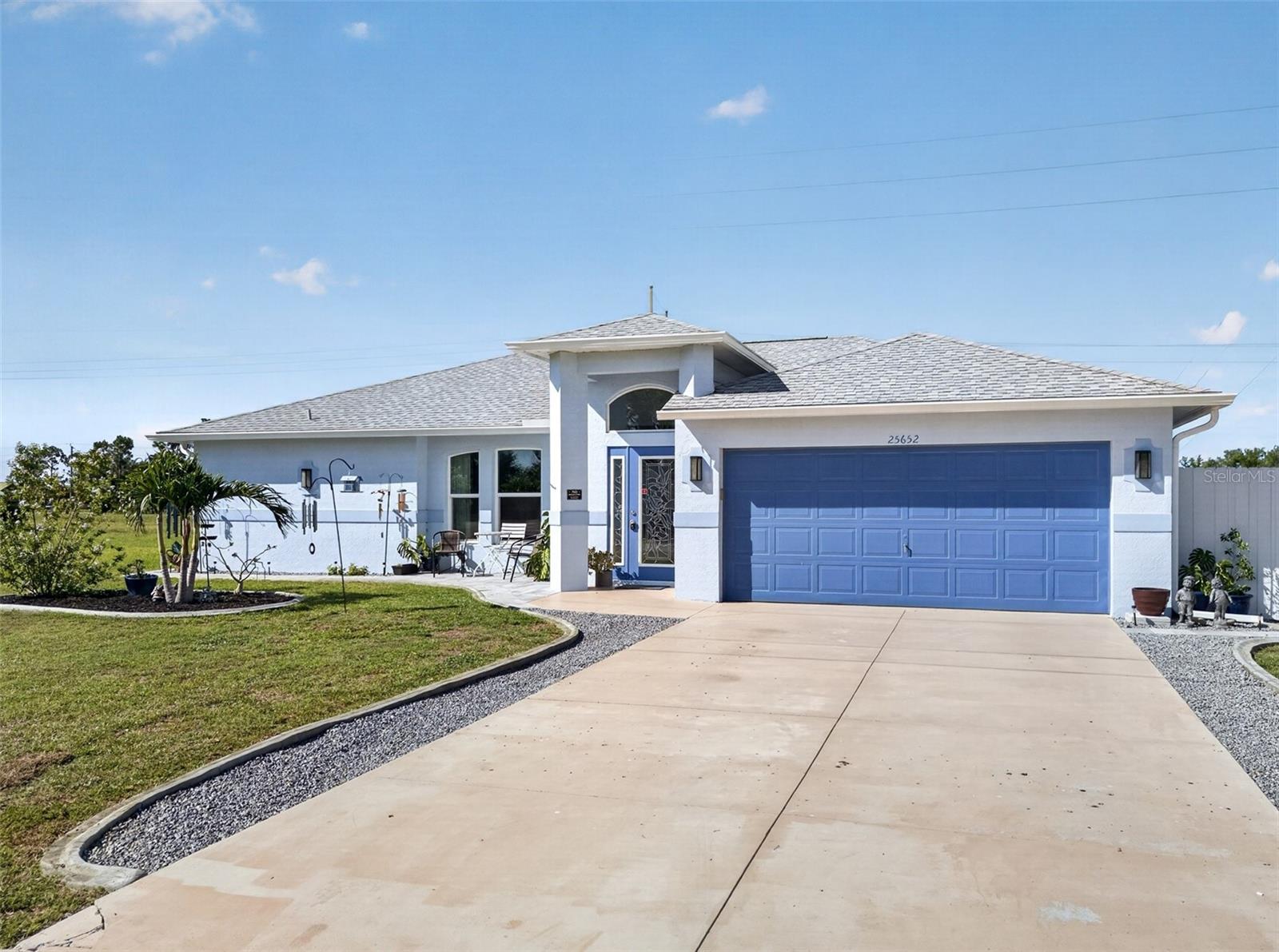 25652 Aysen Dr Property Photo 1