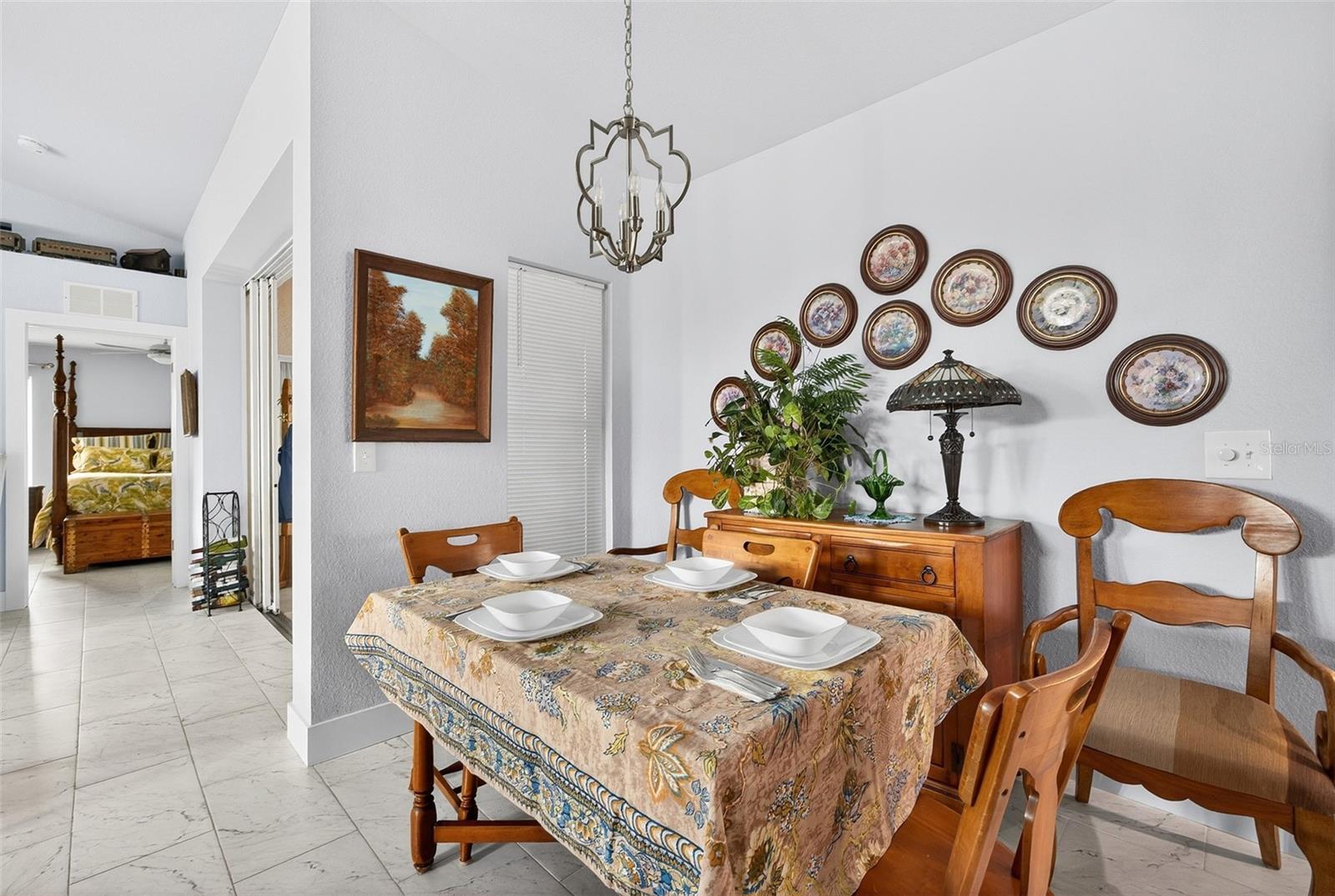 25652 Aysen Dr Property Photo 10