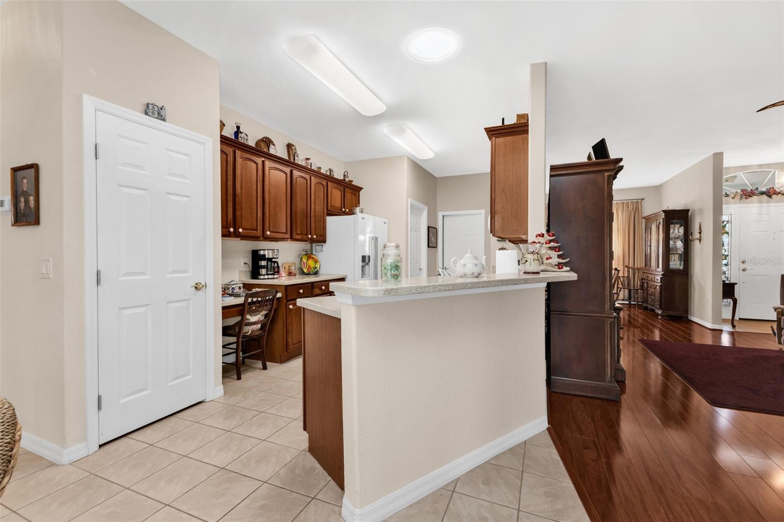 24615 Buckingham Way Property Photo 10