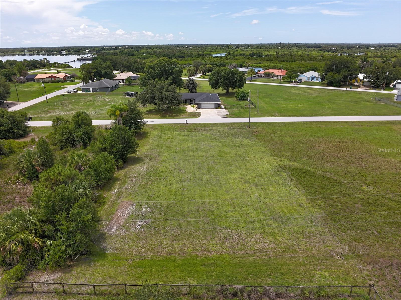 31092 N Bend St Property Photo 6