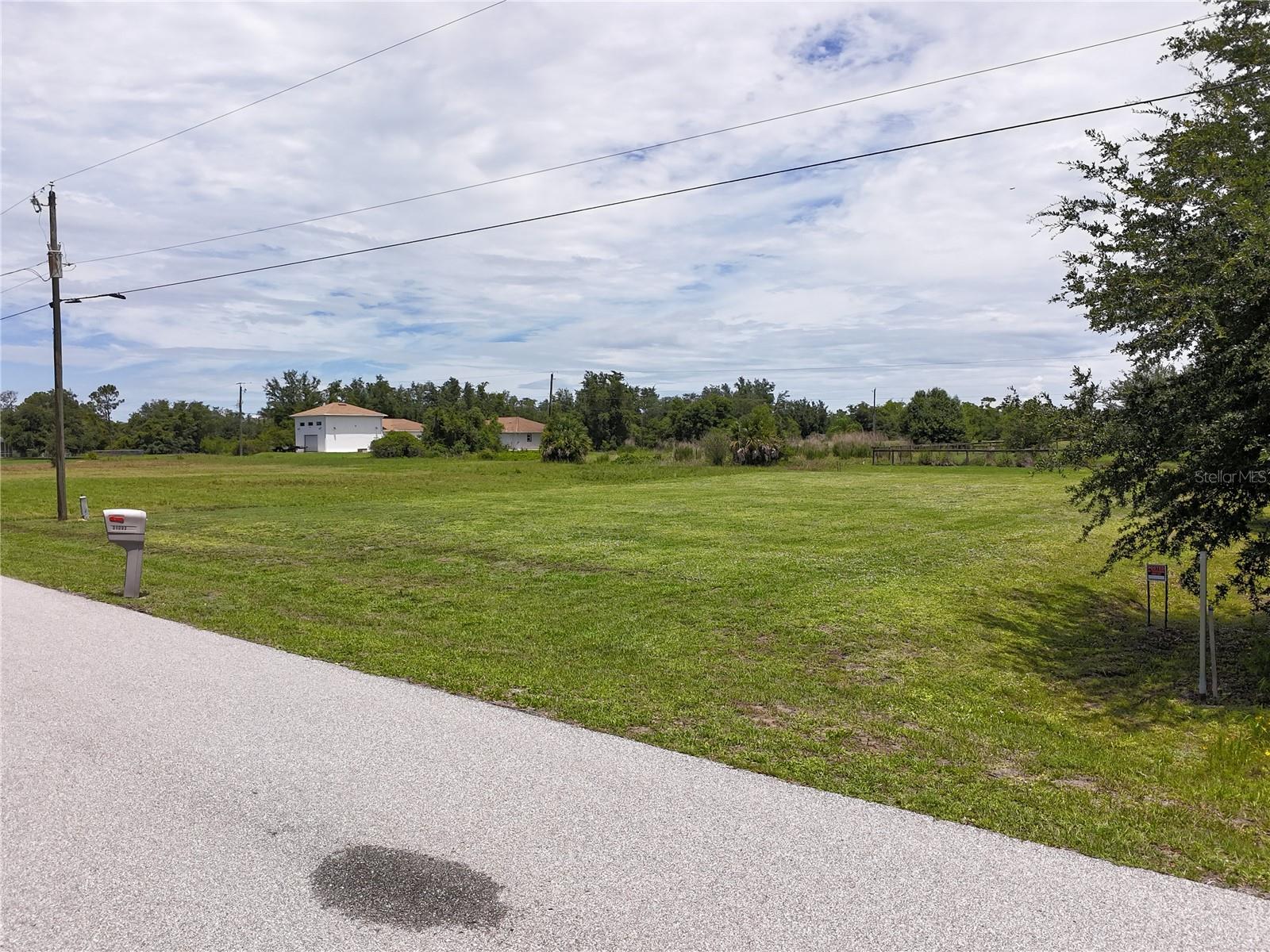 31092 N Bend St Property Photo 17