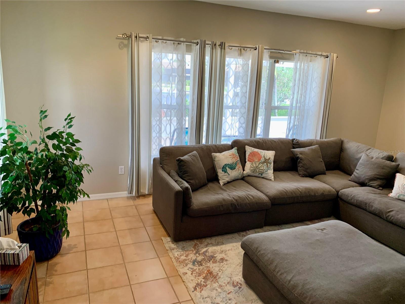 3727 Whippoorwill Ct Property Photo 9