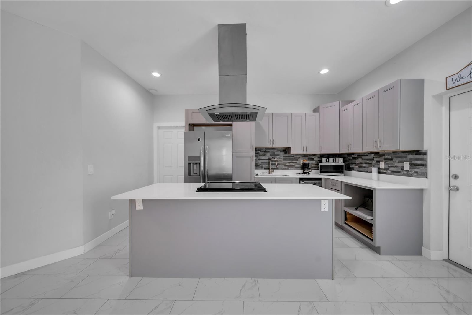 2021 Hines Ave Property Photo 17