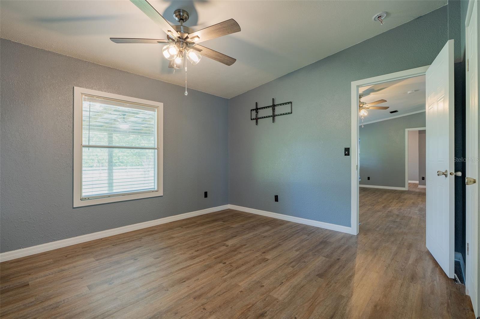 10876 Sw Walker Rd Property Photo 15