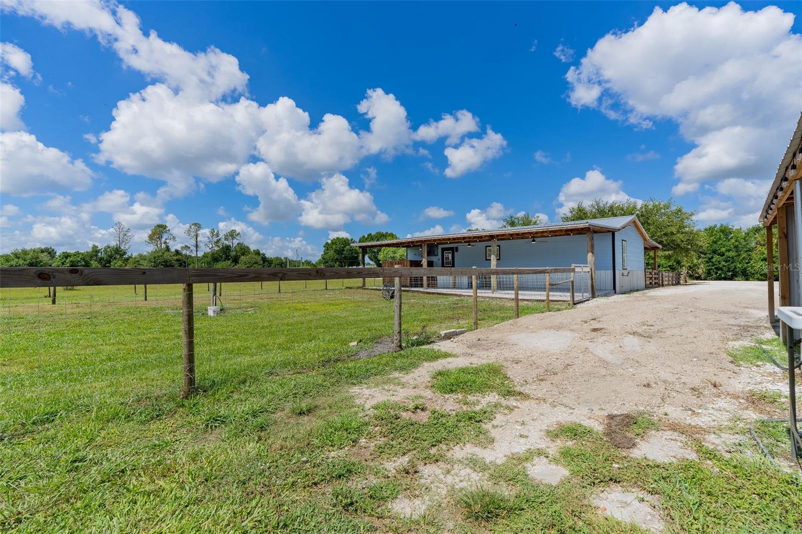 10876 Sw Walker Rd Property Photo 37