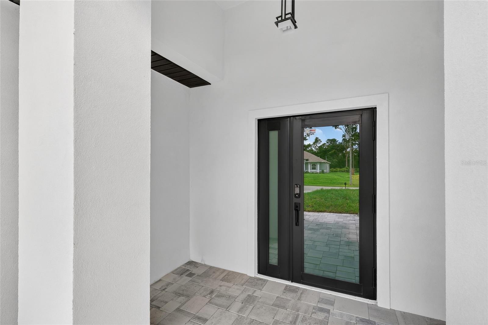 7841 Sontag Ave Property Photo 5