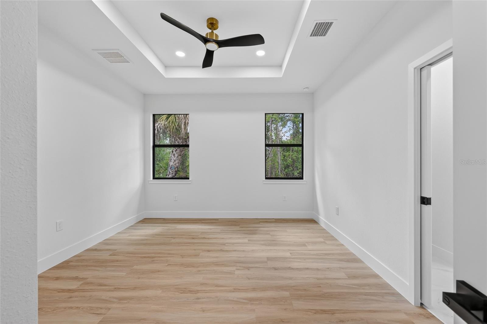 7841 Sontag Ave Property Photo 19