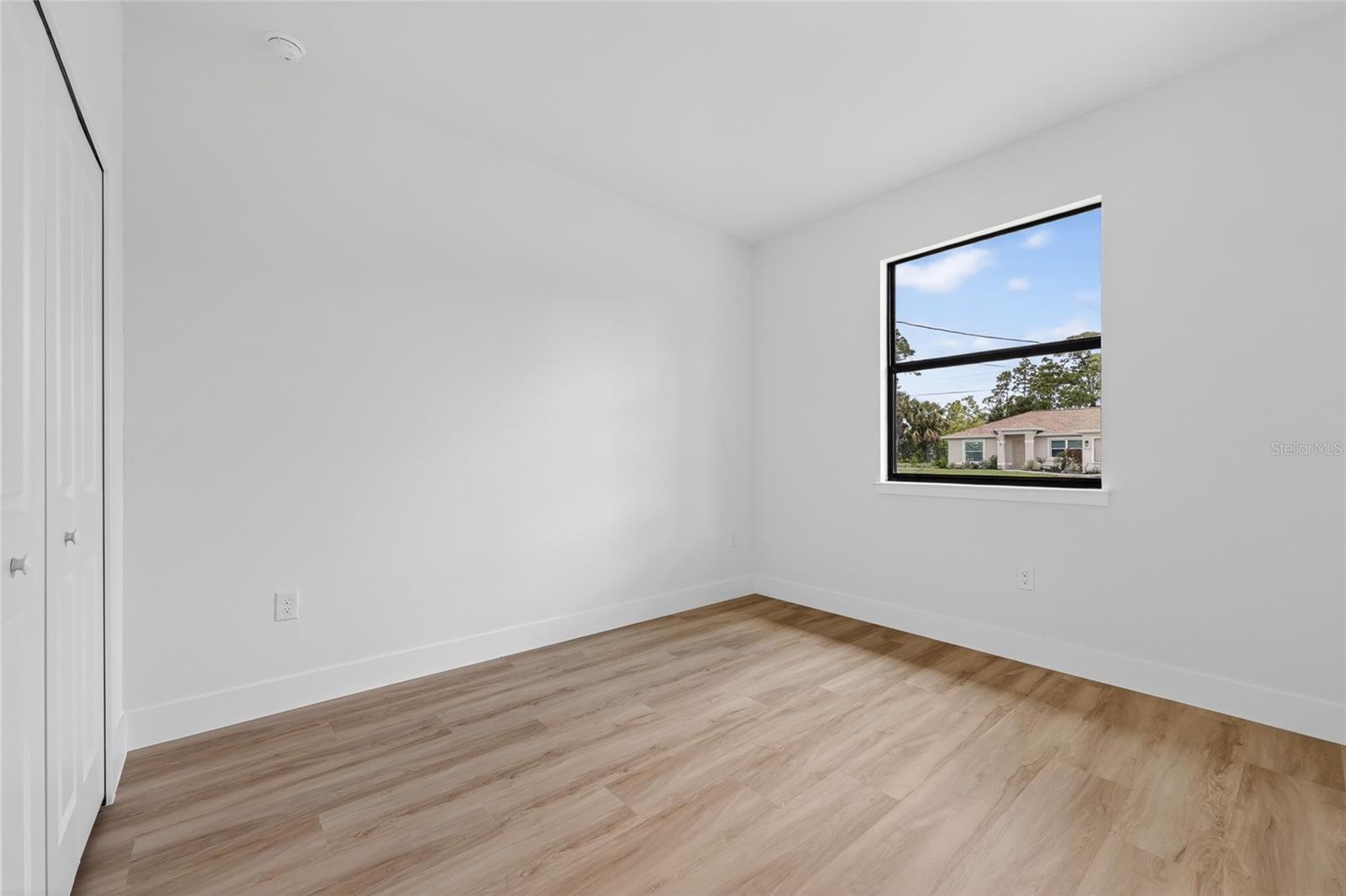 7841 Sontag Ave Property Photo 25