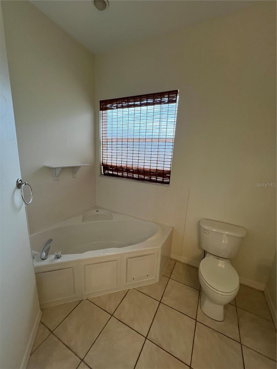 4733 S Cranberry Blvd Property Photo 7