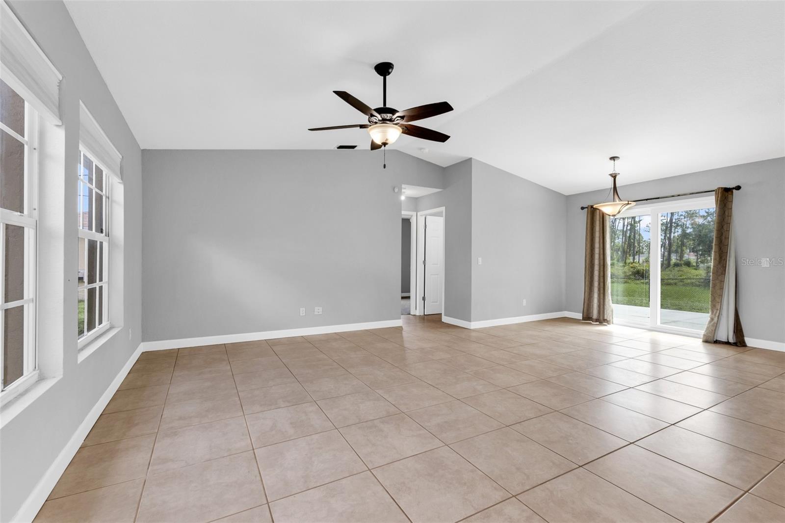 1160 Nucelli Rd Property Photo 9