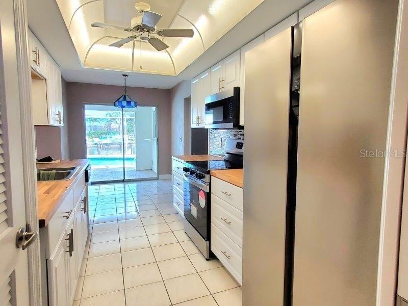 910 Santa Brigida Ct Property Photo 10