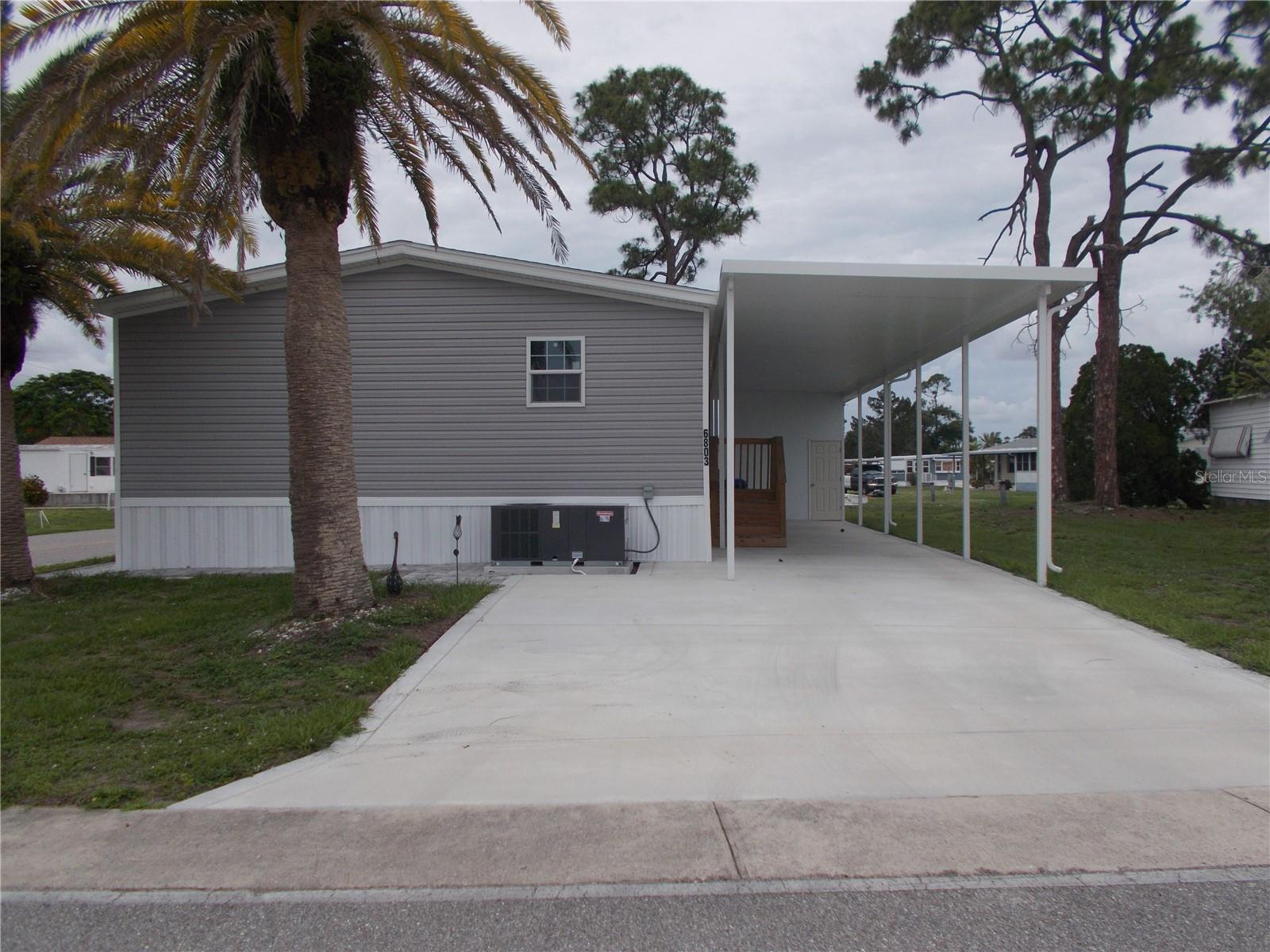 6803 Amoko Ct Property Photo 2